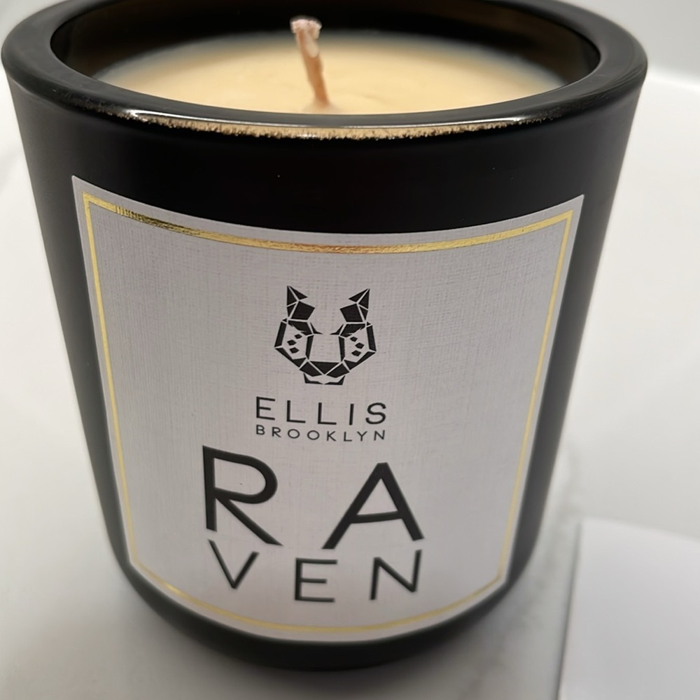Ellis Brooklyn Terrific Scented Candle in The Raven NEW in box